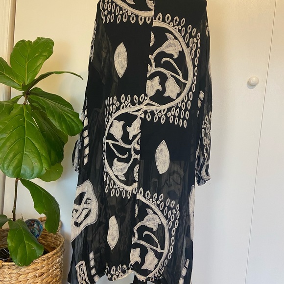 Sarong Style Long Sleeve Cover Up | Sarong | - Picture 5 of 7
